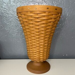 Longaberger Floal Vase Basket 2003 Collectors Club w woodcrafts base & protector